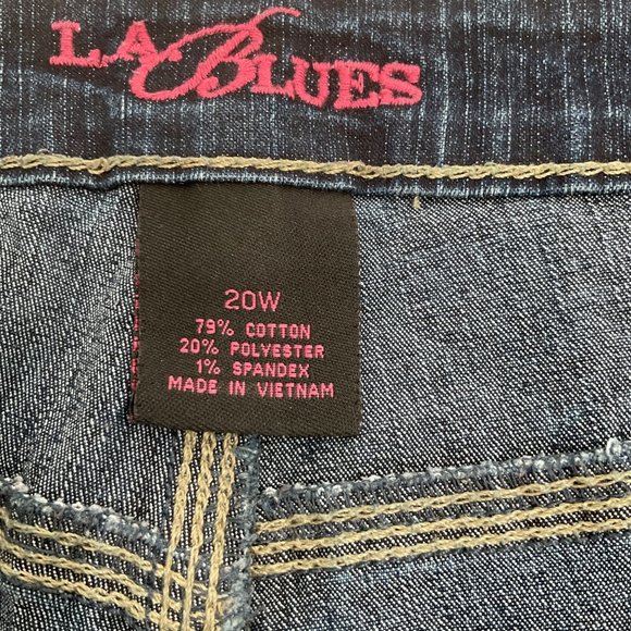 LA BLUES WOMENS JEANS CAPRIS PANTS SIZE 20W STRETCH - Picture 3 of 8